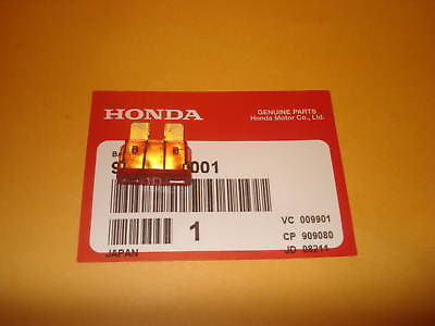 Honda GL1200 GL1500  VT600 VT1100 CBR600 Fuse Blade 10A