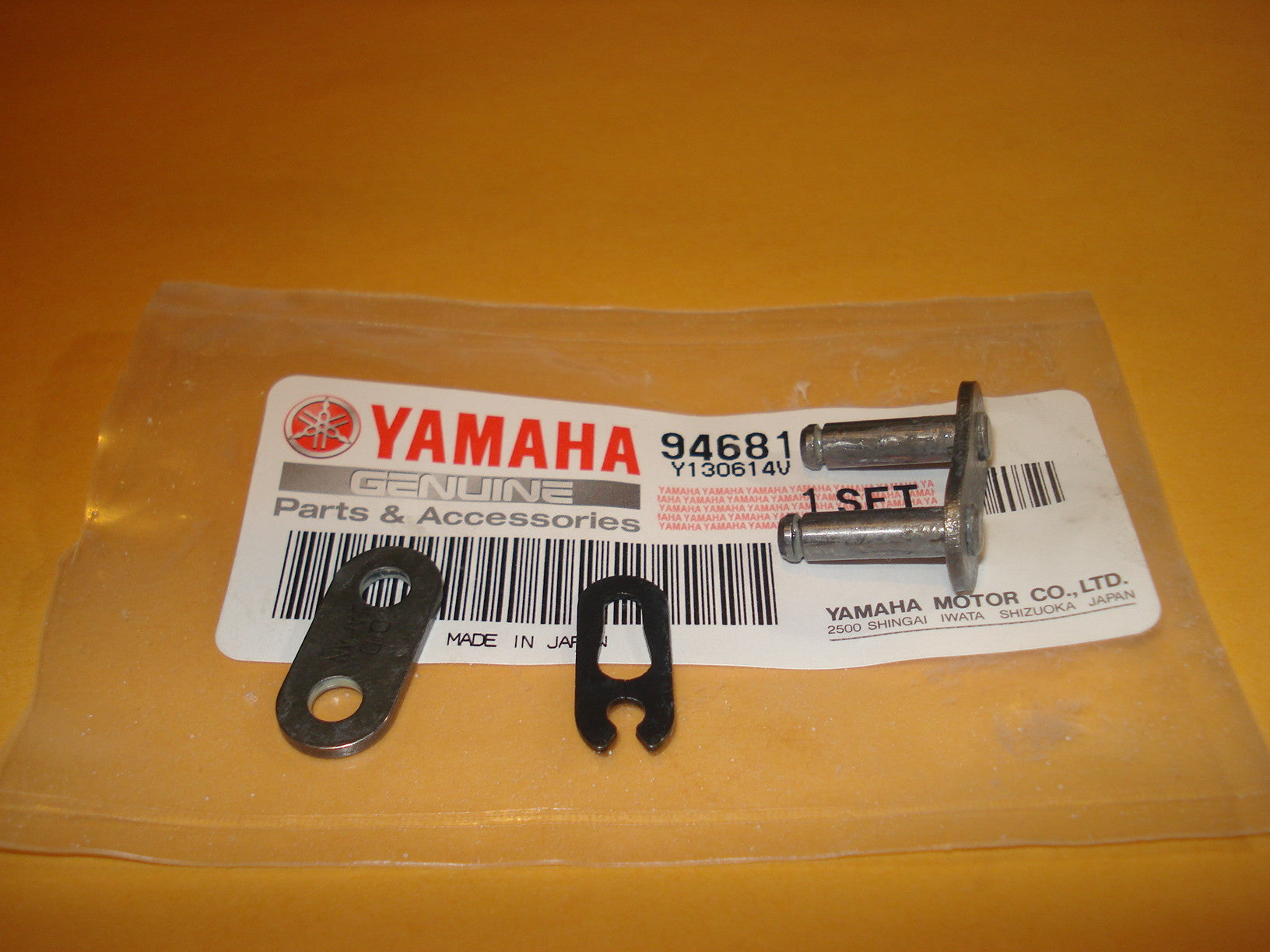 Yamaha YA6 YZ80 L5 LS2 MX100 MX125 MX175 RD125 RS100 TY175 TY250 chain master link OEM