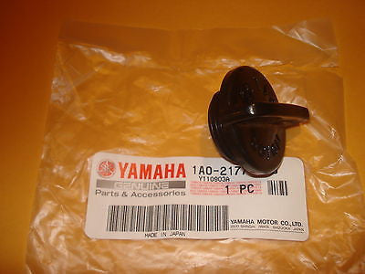 Yamaha RD400 RD 400 RD400C RD400D RD400F 1976-79 oil tank cap OEM