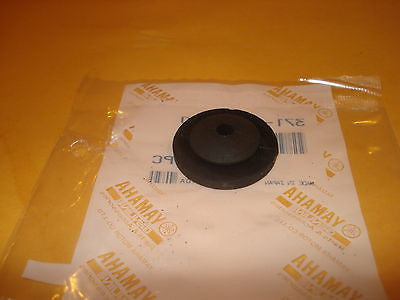 Yamaha SR185 SR500 XS360 XS400 XS500 DT250 DT400 XT500 battery pad rubber OEM