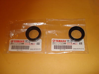 Yamaha AT1 AT2 CS3 CS5 CT1 DT175 MX125 MX175 TY175 RD200 fork oil seal set OEM