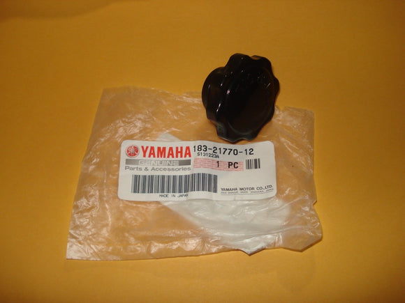 Yamaha YSC1 YG5 DS6 CS3 HS1 G7 G6 G6S L5T AS2 YAS1 oil tank cap OEM